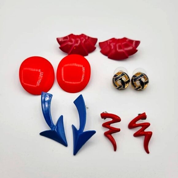 Retro collection of Red and Blue New Wave Enamel Earrings - Picture 1 of 8